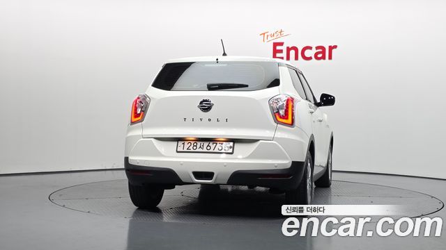 Ssangyong TIBOLI из Кореи Encar