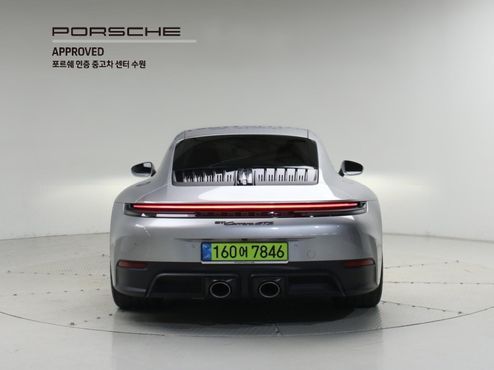 Porsche 911 Carrera GTS — пробег 1 380 км — фото 4 из 5