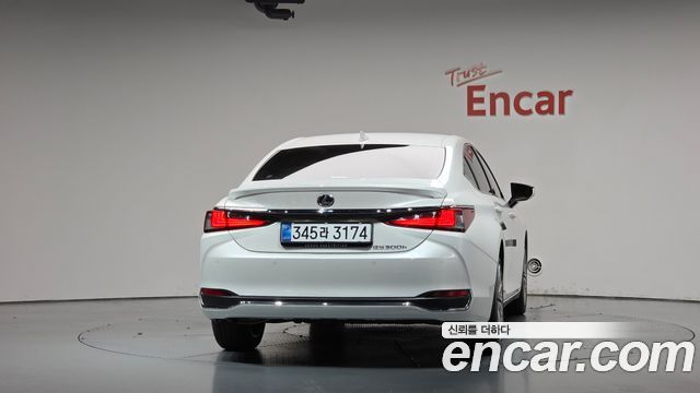 Lexus ES из Кореи Encar