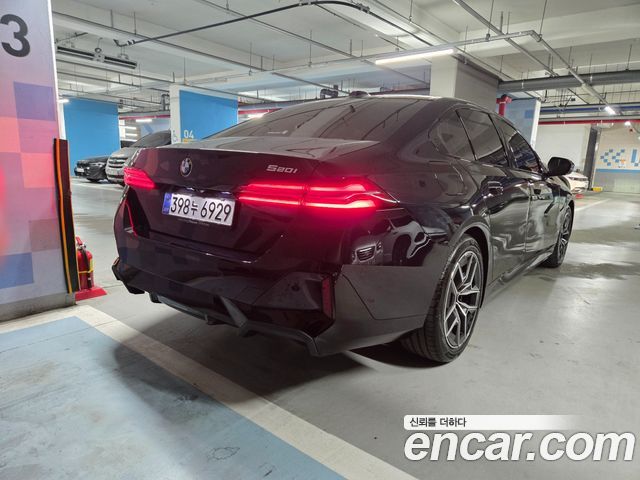 BMW 5-Series 520i M Sport — пробег 1 632 км — фото 4 из 5