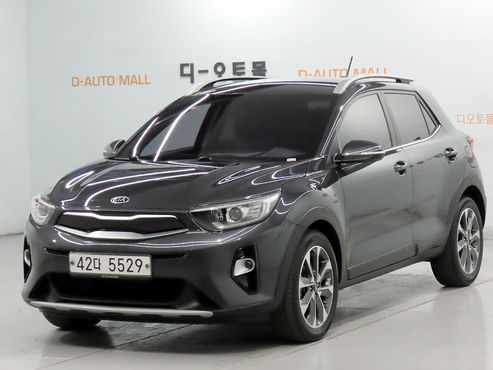 Kia Stonic 1.4 Prestige — пробег 52 850 км — фото 1 из 5