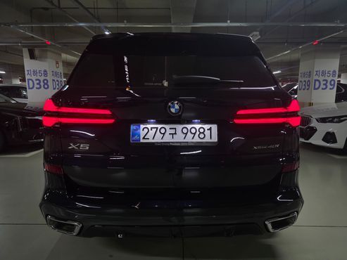 BMW X5 xDrive 40i M Sport — пробег 1 365 км — фото 5 из 5