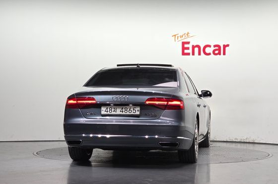 Audi A8 50 TDI Quattro LWB D4 — пробег 140 478 км — фото 4 из 5