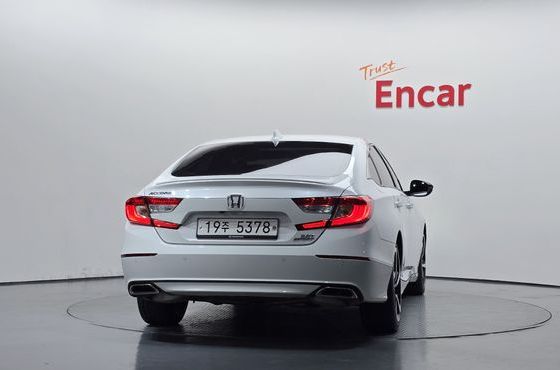 Honda Accord 2.0 Turbo Sport — пробег 57 257 км — фото 4 из 5