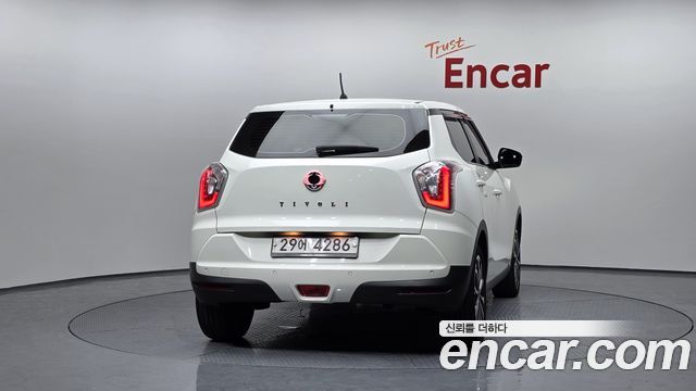 Ssangyong TIBOLI из Кореи Encar