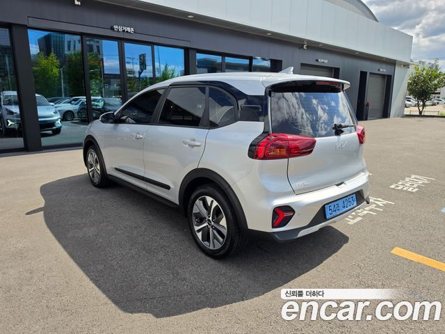 Kia Niro Air — пробег 115 923 км — фото 4 из 5