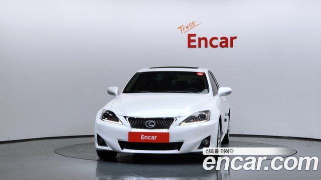 Lexus IS Premium XE20 — пробег 130 608 км — фото 3 из 5