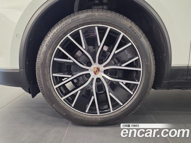 Porsche Macan из Кореи Encar