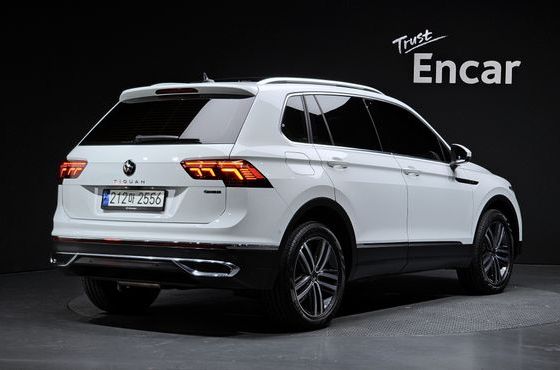 Volkswagen Tiguan 2.0 TDI 4Motion Prestige — пробег 40 523 км — фото 2 из 5