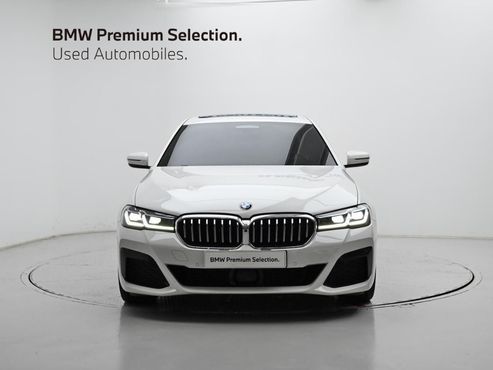 BMW 5-Series 530i M Sport Package — пробег 75 415 км — фото 3 из 5