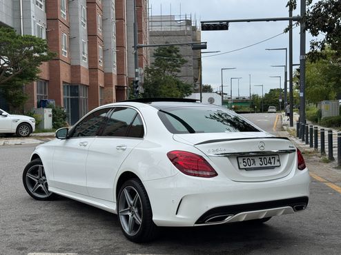 Mercedes-Benz C-Class C250 d 4MATIC — пробег 120 000 км — фото 2 из 5