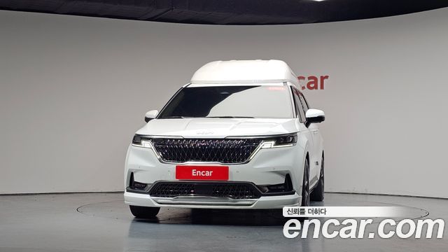 Kia Carnival Diesel 9-Seater Hi-Limousine(Special Vehicle) — пробег 71 197 км — фото 3 из 5