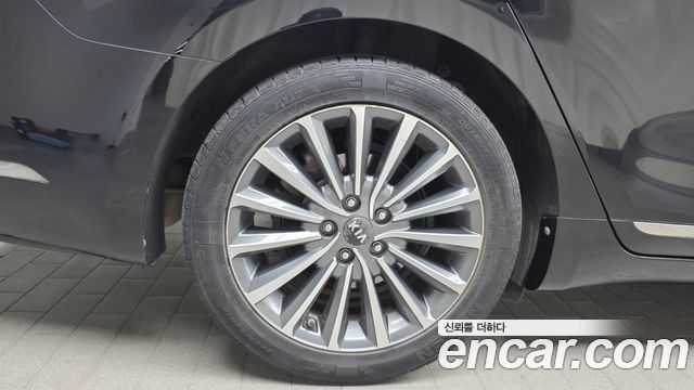 Kia K7 из Кореи Encar