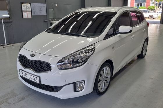 Kia Carens 2.0 LPi Prestige — пробег 145 639 км — фото 1 из 5
