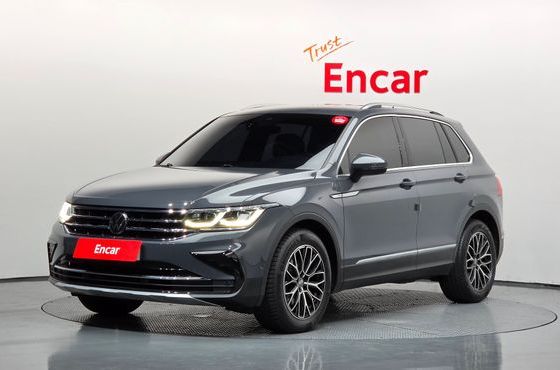 Volkswagen Tiguan 2.0 TDI Premium — пробег 67 867 км — фото 1 из 5