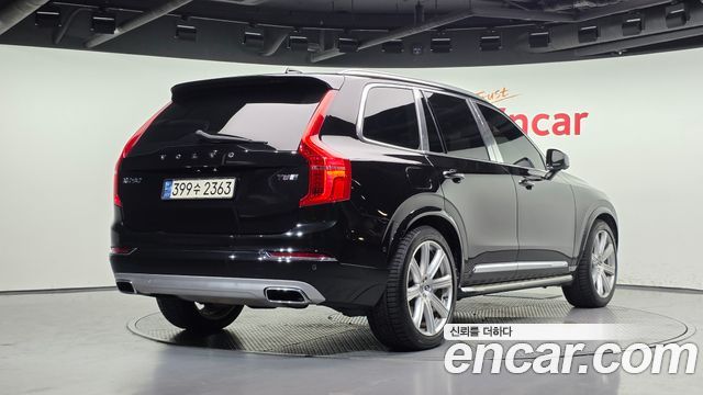 Volvo XC90 T8 Excellence Hybrid — пробег 171 438 км — фото 2 из 5