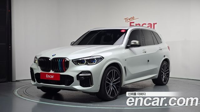 BMW X5 M50i — пробег 66 101 км — фото 1 из 5