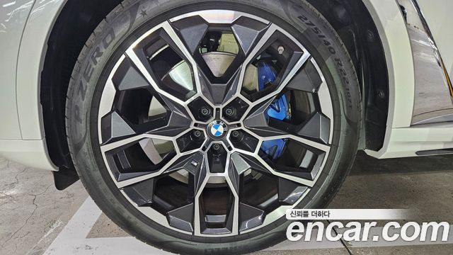 BMW X7 xDrive 40i M Sport 6STR — пробег 6 561 км — фото 5 из 5