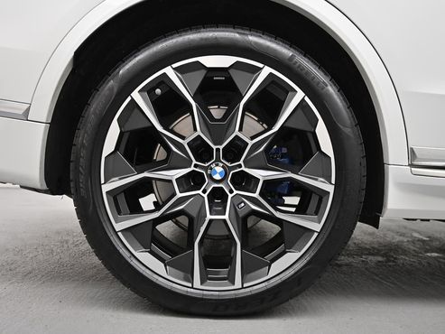 BMW X7 xDrive 40i M Sport 6STR — пробег 8 262 км — фото 5 из 5