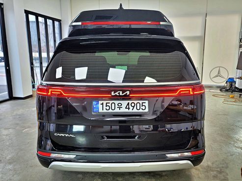 Kia Carnival Diesel 7-Seater Hi-Limousine Signature — пробег 117 000 км — фото 2 из 5