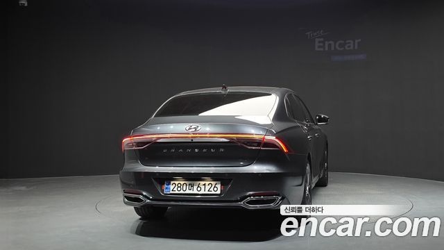 Hyundai Grandeur из Кореи Encar