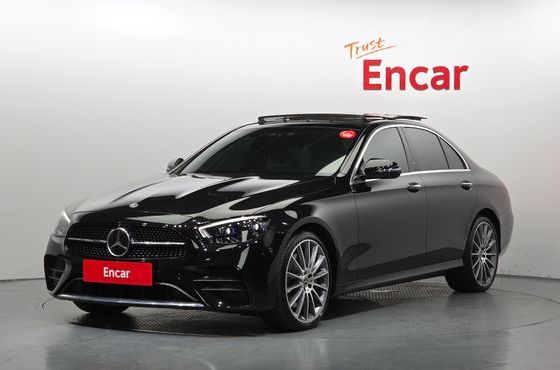 Mercedes-Benz E-Class E350 4MATIC AMG Line — пробег 78 203 км — фото 1 из 5