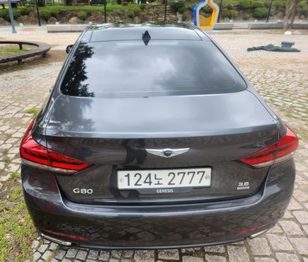 Hyundai Genesis 3.3 AWD Structure Change (Bi-Fuel) — пробег 331 000 км — фото 4 из 5
