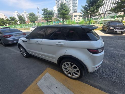 Land Rover Range Rover Evoque 2.0 TD4 HSE Dynamic — пробег 132 000 км — фото 5 из 5