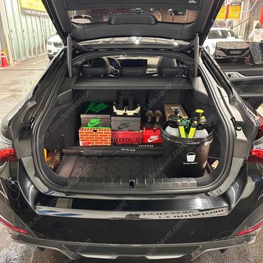 BMW i4 eDrive40 M Sports Pro — пробег 40 500 км — фото 2 из 5