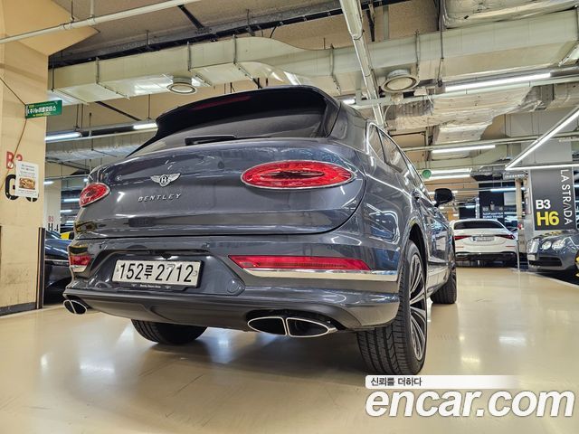 Bentley Bentayga из Кореи Encar