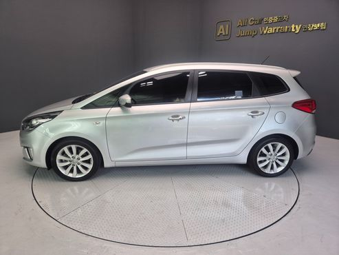 Kia Carens 2.0 LPi Prestige — пробег 136 000 км — фото 3 из 5