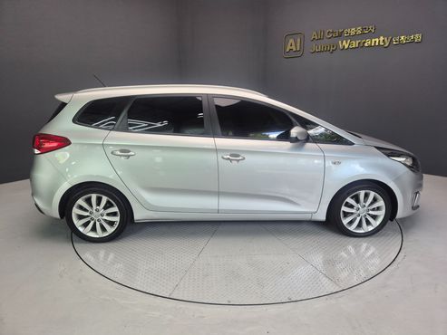 Kia Carens 2.0 LPi Prestige — пробег 136 000 км — фото 4 из 5