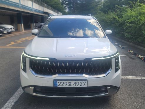 Kia Carnival Gasoline 9-Seater Noblesse — пробег 8 500 км — фото 1 из 5