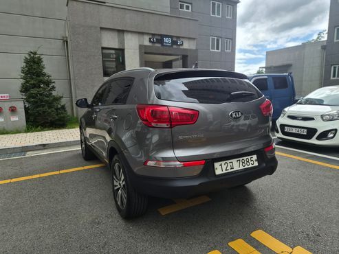 Kia Sportage Diesel 2WD Trendy — пробег 170 211 км — фото 4 из 5