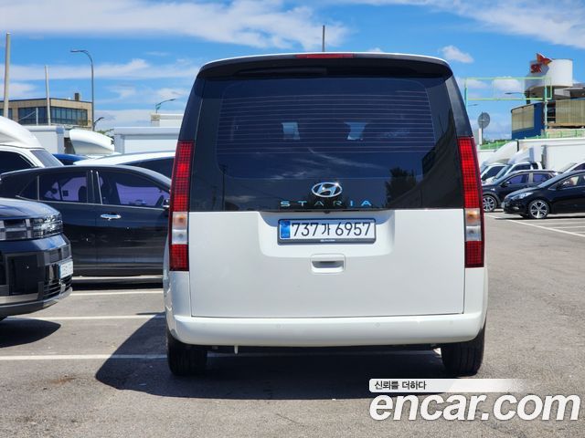 Hyundai Staria из Кореи Encar