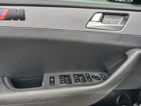 Hyundai Sonata LPI Premium — пробег 185 265 км — фото 5 из 5