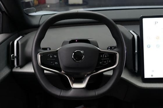 Volvo EX30 Performance Ultra — пробег 4 620 км — фото 5 из 5