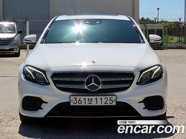 Mercedes-Benz E-Class из Кореи Encar