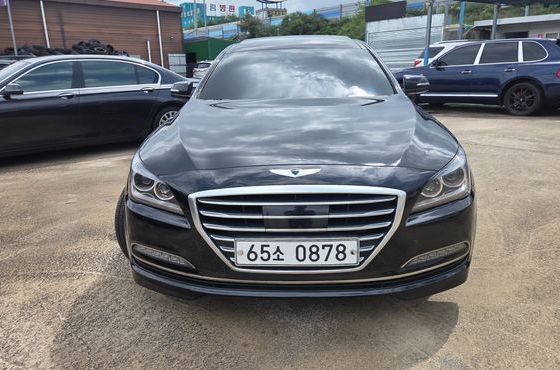 Hyundai Genesis 3.8 Export — пробег 184 000 км — фото 3 из 5