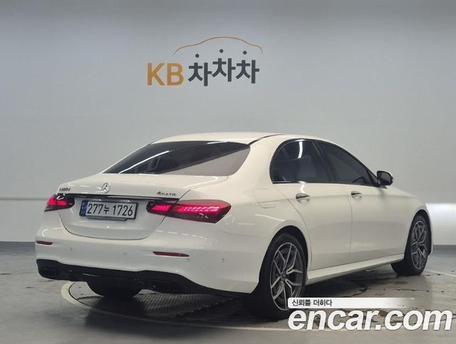 Mercedes-Benz E-Class из Кореи Encar