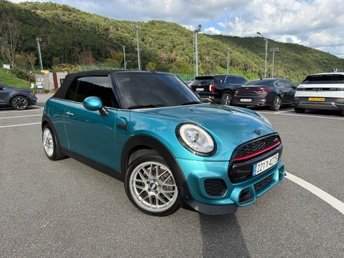Mini Cooper Convertible Standard 3rd Generation — пробег 150 100 км — фото 1 из 5