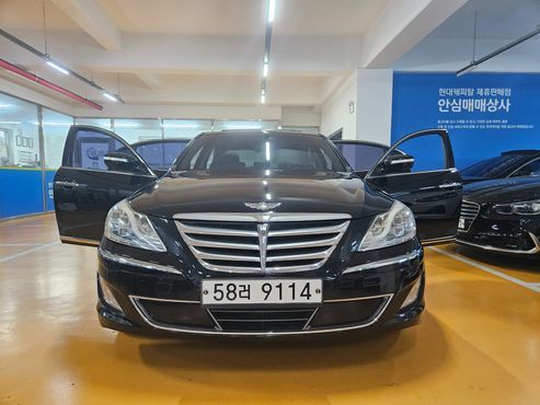 Hyundai Genesis BH 380 Royal VIP PACK — пробег 184 503 км — фото 1 из 5