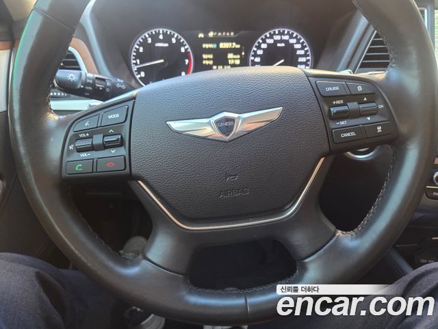 Hyundai Genesis из Кореи Encar