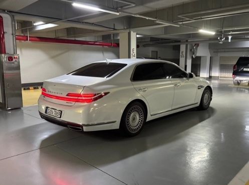 Genesis G90 5.0 AWD Prestige — пробег 56 100 км — фото 2 из 5