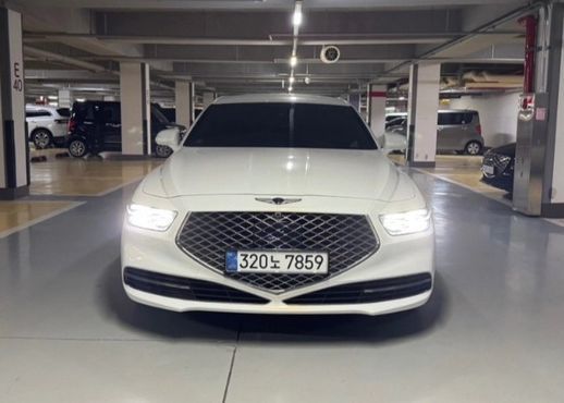 Genesis G90 5.0 AWD Prestige — пробег 56 100 км — фото 3 из 5