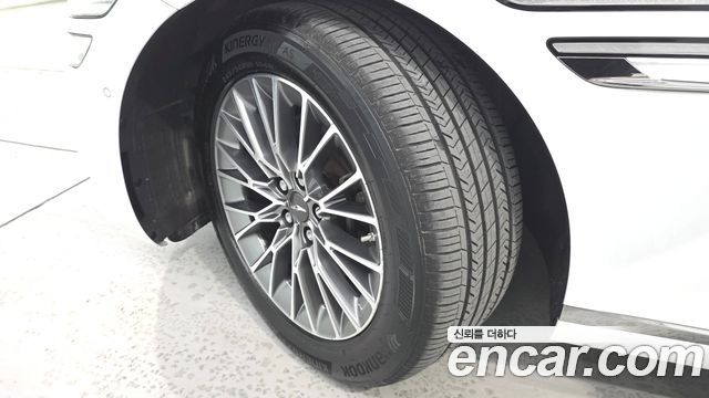 Genesis G80 Diesel 2.2 AWD — пробег 261 750 км — фото 5 из 5