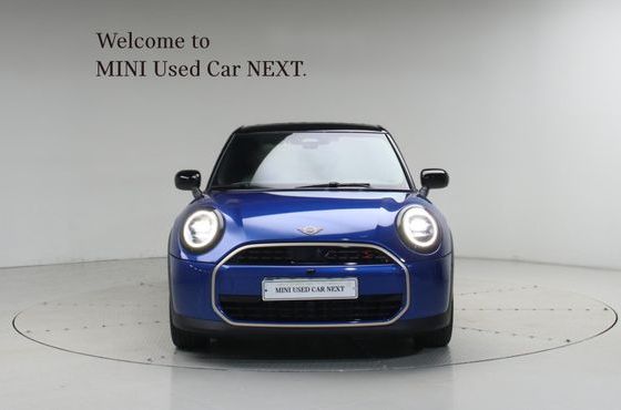 Mini Cooper 5 Door Favoured — пробег 4 905 км — фото 3 из 5