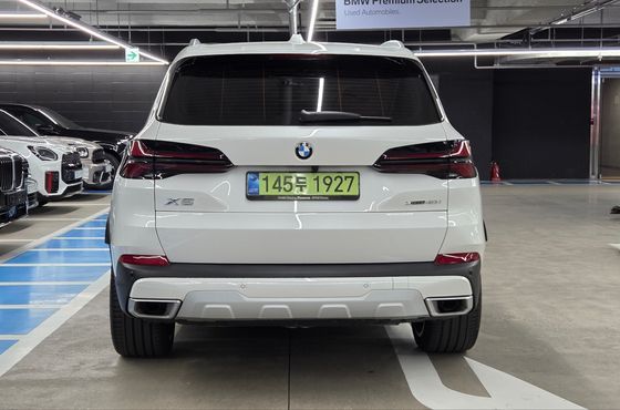 BMW X5 xDrive 40i xLine — пробег 11 250 км — фото 4 из 5