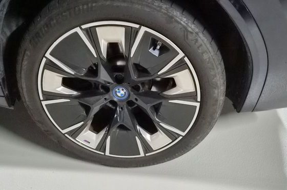BMW iX3 M Sports — пробег 39 000 км — фото 5 из 5