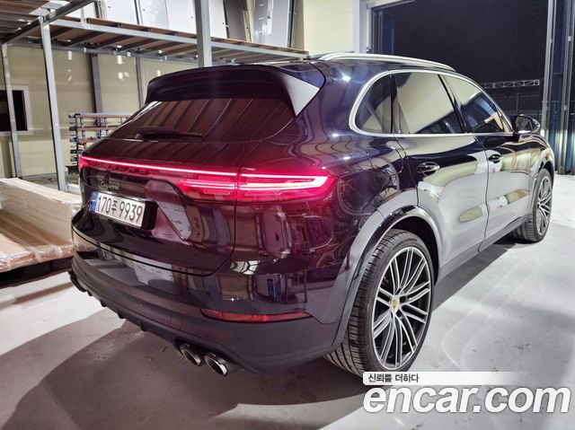 Porsche Cayenne 3.0 — пробег 92 000 км — фото 3 из 5